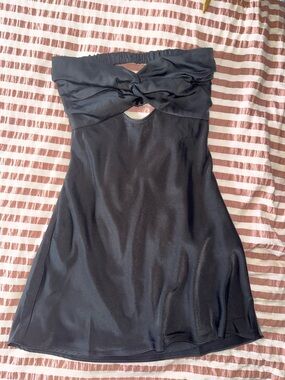 Cotton Candy LA black strapless dress